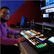 Docente de Inglés, certificado TESOL, además docente de Francés